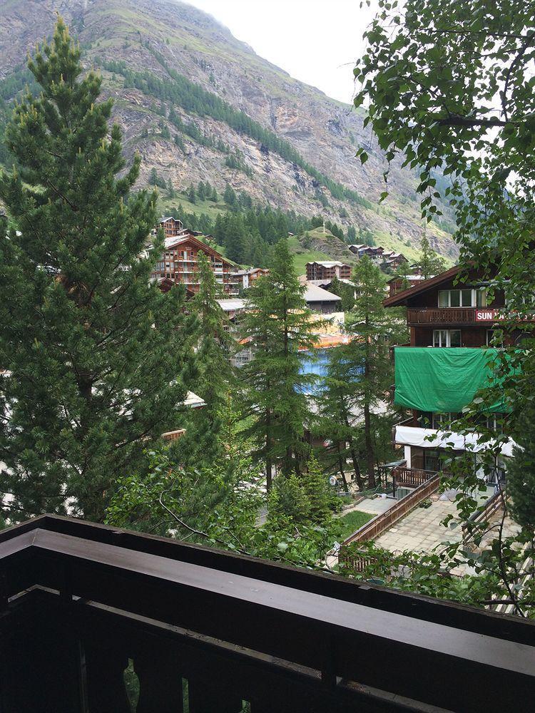 Antares Hotel Zermatt Bagian luar foto